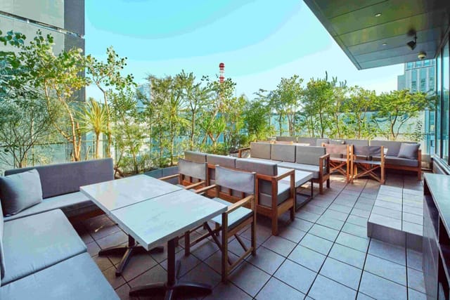 Modular lounge seating at The Royal Park Canvas Ginza 8 for outdoor cocktail receptions.