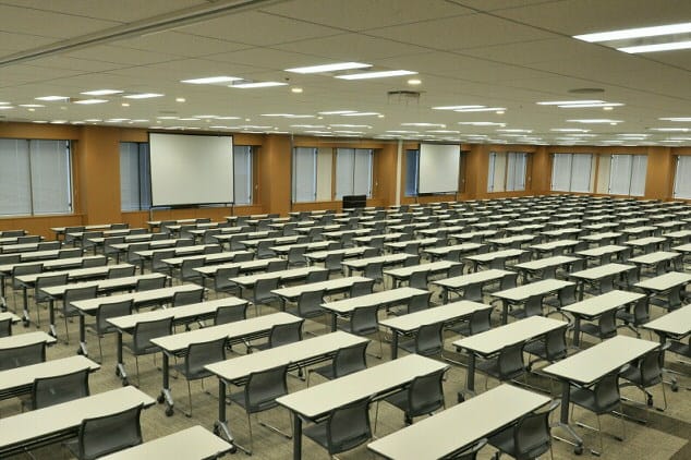 Ariake Central Tower classroom setup for conferences and seminars with multi-screen AV.