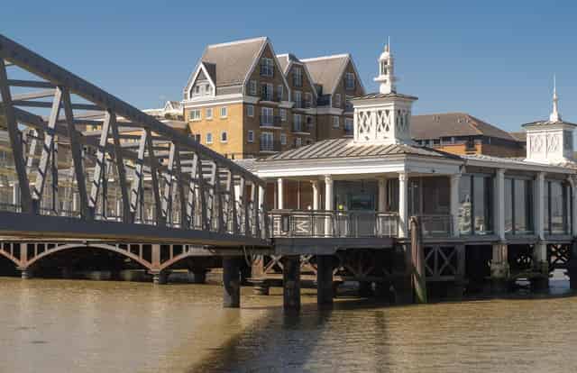 Gravesend Town Pier
