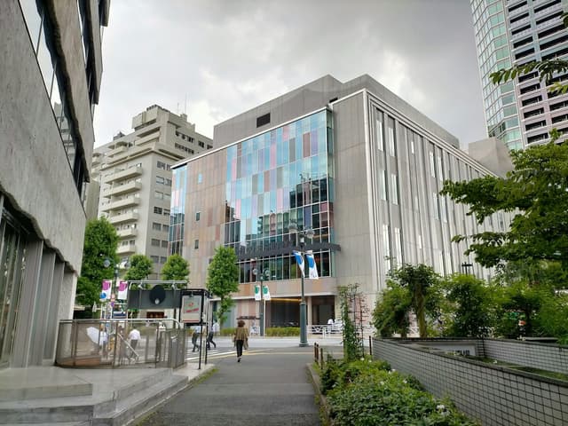 LINE CUBE SHIBUYA