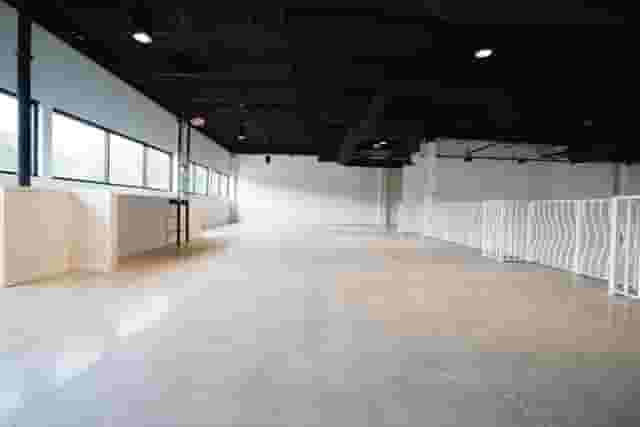 Open central gallery