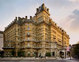 Barouche at The Langham, London: elegant hotel facade for upscale events and meetings. - Banner