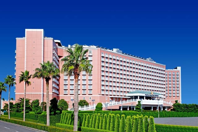 Sakura Tokyo Bay Maihama Hotel: resort-style property for corporate conferences and events.