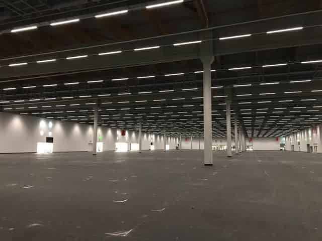 Halle 8