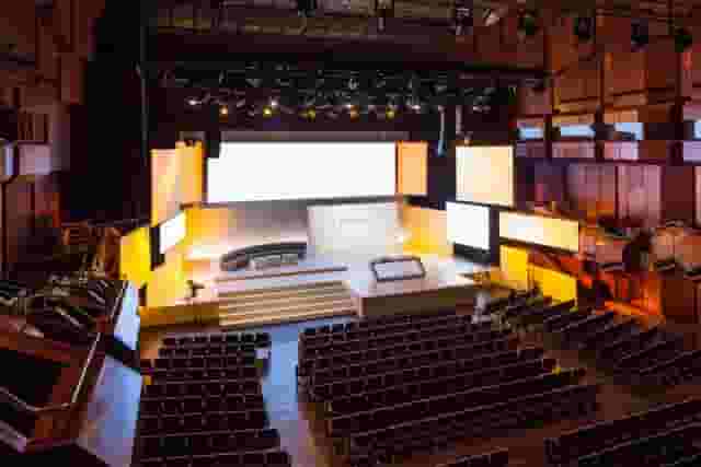 Performing arts theater