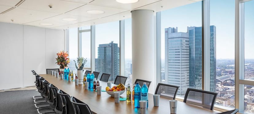 K-1 BusinessClub Main Tower Frankfurt ...