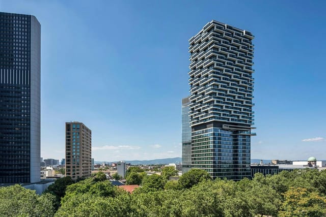 Meliá Frankfurt City - >Meliá Frankfurt City</a>