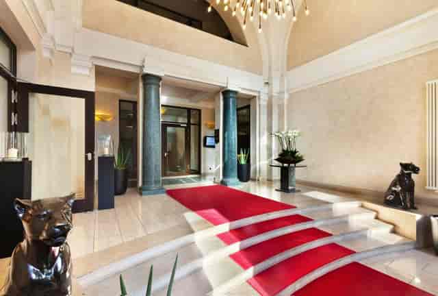 Metropolitan Hotel by Flemings - >Metropolitan Hotel by Flemings</a>