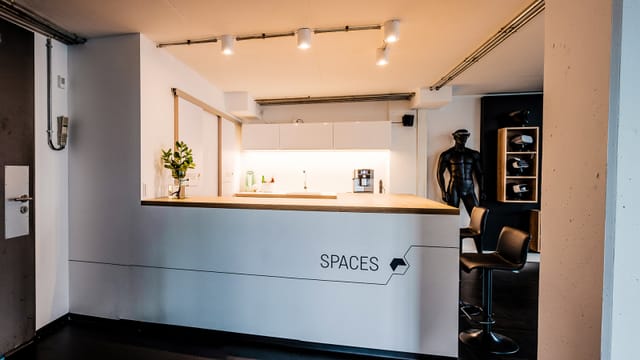 Modern industrial function room for corporate workshops and networking events at NMY SPACES.