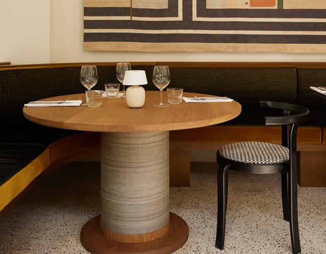 Elegant banquet-style VIP dinner setup at Morgan & Mees Rotterdam for executive events.