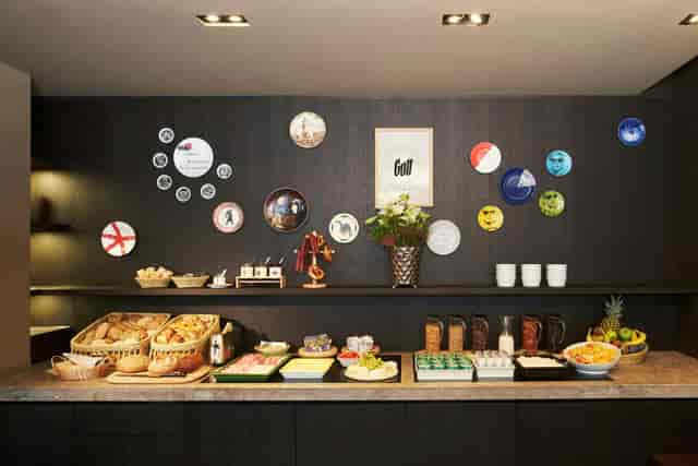 Breakfast buffet station at 25hours Hotel The Goldman for corporate meeting breaks.