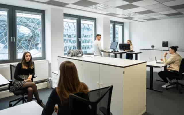 Alpha Meeting Rooms: Fragmented, low-density workspace for collaborative breakout sessions.