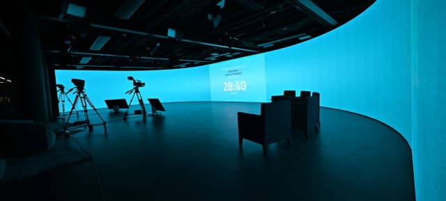 Working Floor