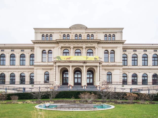 Kleiner Salon