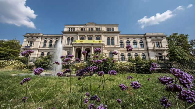 Terrassen mit Blick auf den Zoo