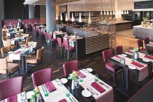 MOVENPICK HOTEL FRANKFURT CITY ...
