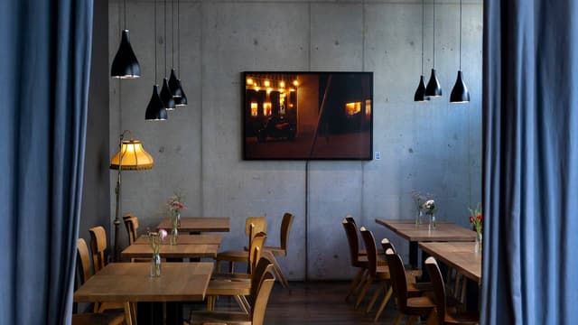 Exclusive Restaurant