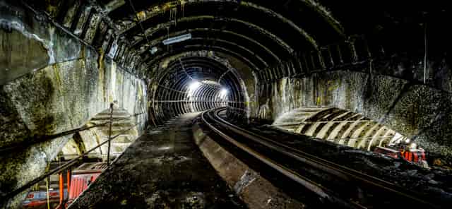 Shoot in the Tunnels