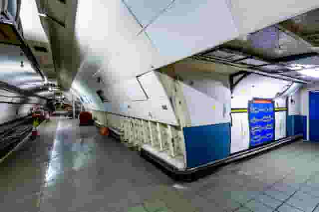 Shoot in the Tunnels