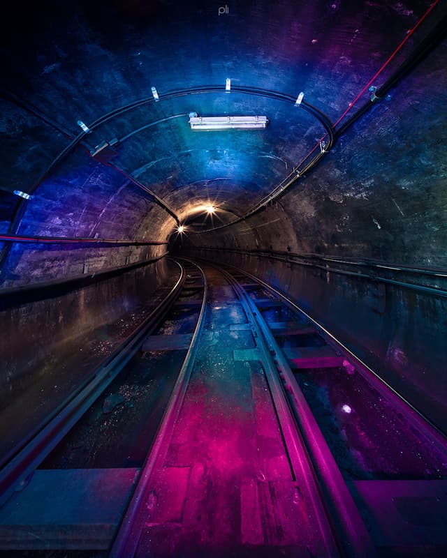 Shoot in the Tunnels