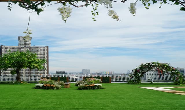 Rooftop Balai Sudirman