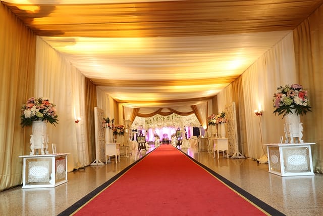 Red carpet entrance at Balai Sudirman Panti Prajurit for gala events and wedding venue styling.