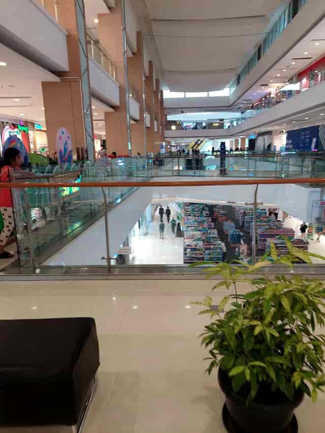 Grand Galaxy Convention Hall Bekasi: challenging, high-traffic retail event space.