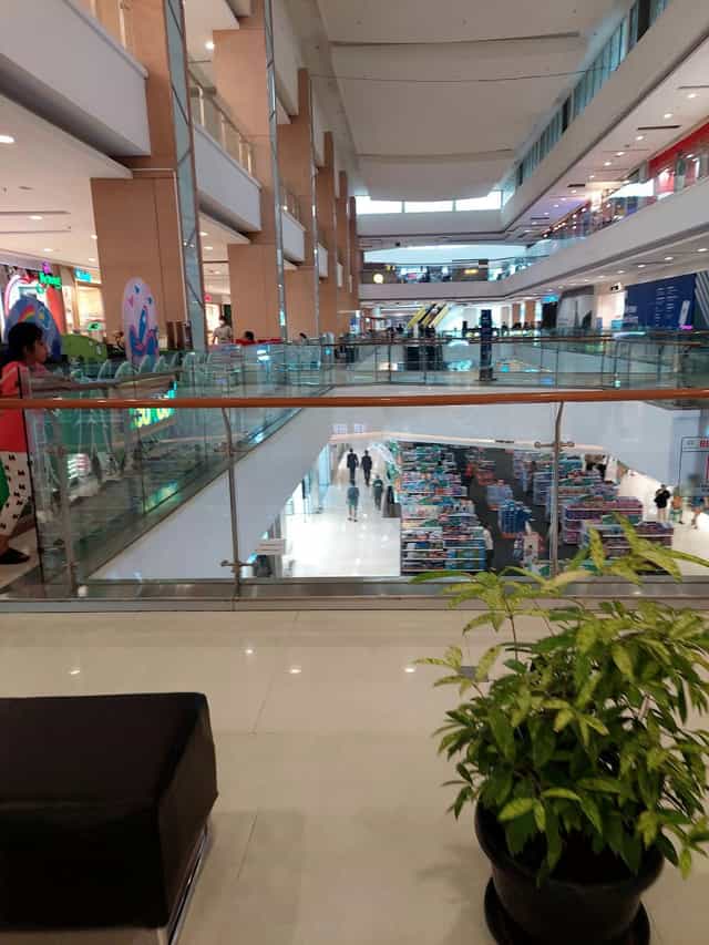 Grand Galaxy Convention Hall Bekasi: challenging, high-traffic retail event space.