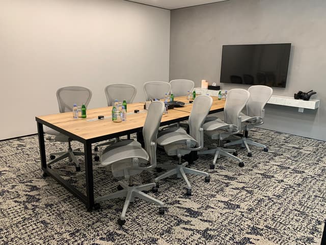 Meeting room - 37B