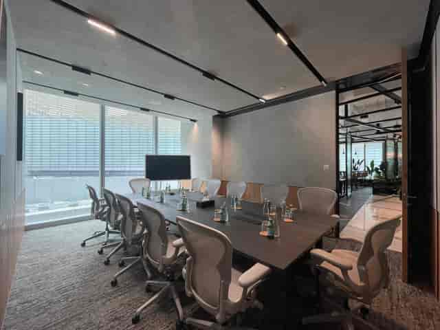 Modern boardroom in Ocean Financial Centre with executive seating for client meetings.