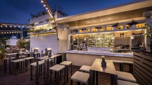 Bebek Hotel By The Stay