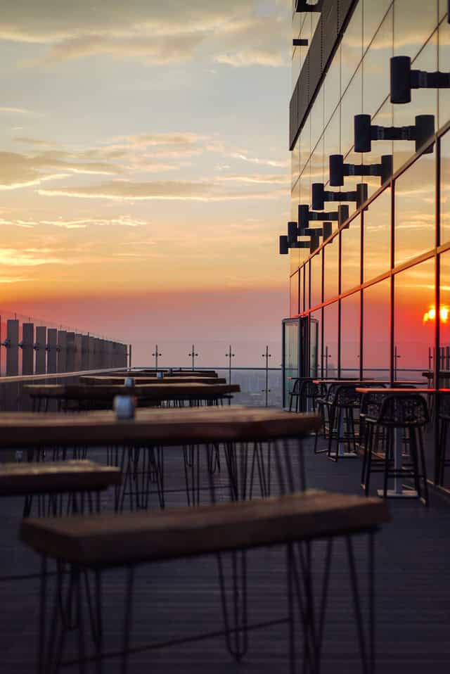 Modern rooftop lounge in Istanbul with sleek seating, perfect for networking or cocktail events.
