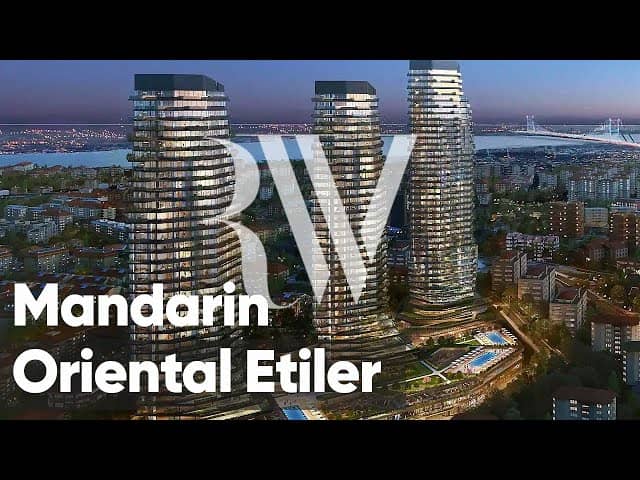 Luxury dining area at Mandarin Oriental Etiler with skyline views for corporate retreats.