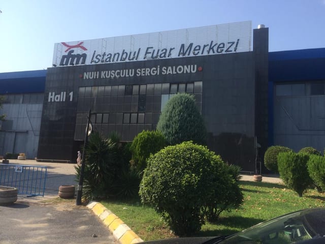 Exterior of Rodos Hall at Istanbul Fuar Merkezi for large-scale trade shows and exhibitions.