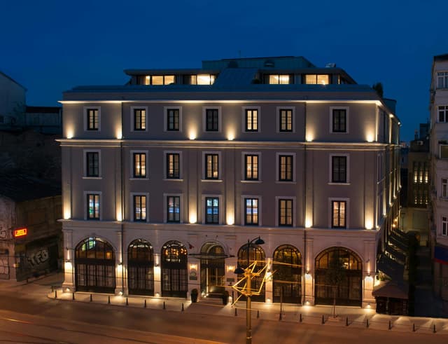10 Karaköy