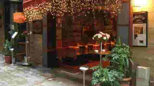 Restaurants & Bar