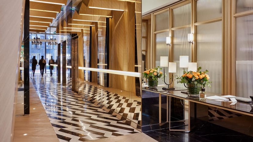 Vakko L'Atelier luxury hotel venue: elegant pre-function space for corporate networking events.