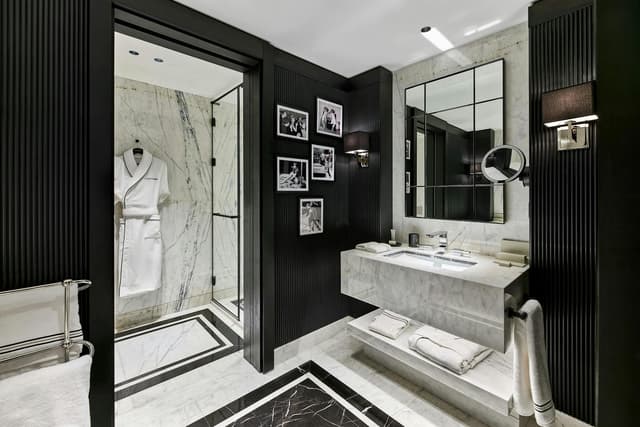 Vakko Hotel & Residence