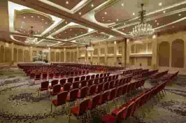Banquet hall