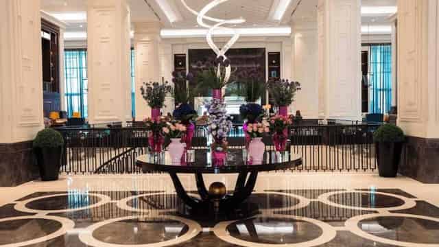 Banquet hall