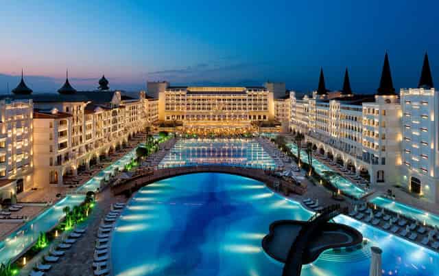 Titanic Hotels