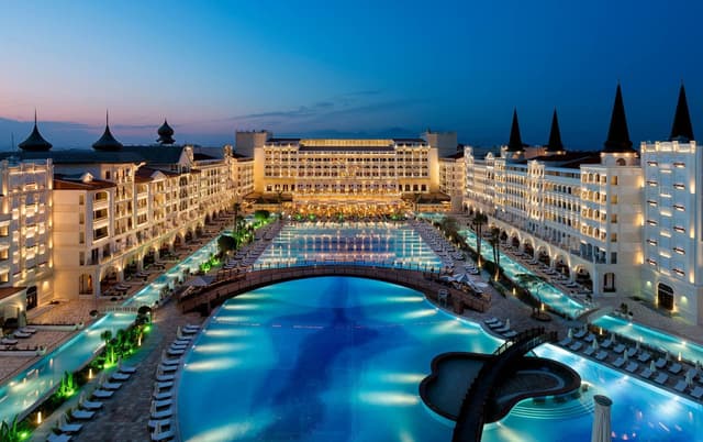 Titanic Hotels