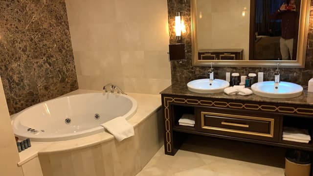 Crowne Plaza Istanbul - Asia
