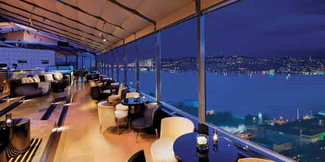 Veranda Restaurant and Lounge