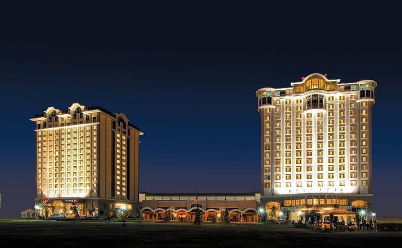 Dual-tower WOW Istanbul Hotel resort with expansive convention center for corporate conferences.