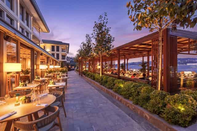Mandarin Bosphorus Suite