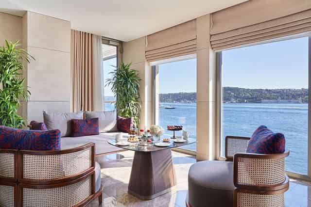 Mandarin Bosphorus Suite