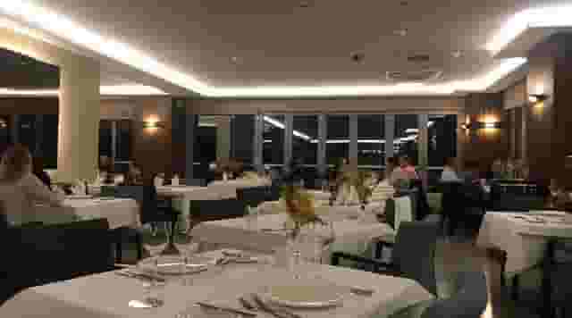 Lagun Roof Bar & Restaurant