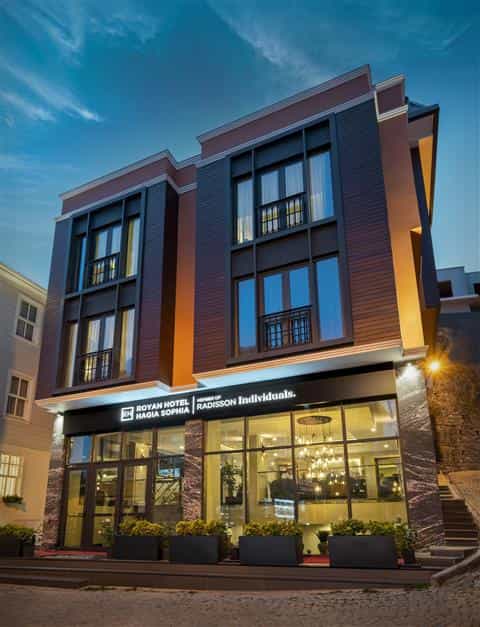 Luxury boutique suite at Royan Hotel Hagia Sophia for executive retreats and board meetings.