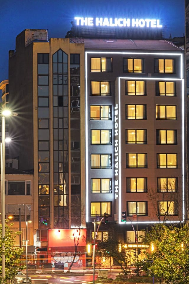 Boutique hotel meeting rooms at twilight for corporate events and business conferences.